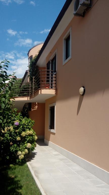 Apartments Villa Brigita Rovinj Luaran gambar