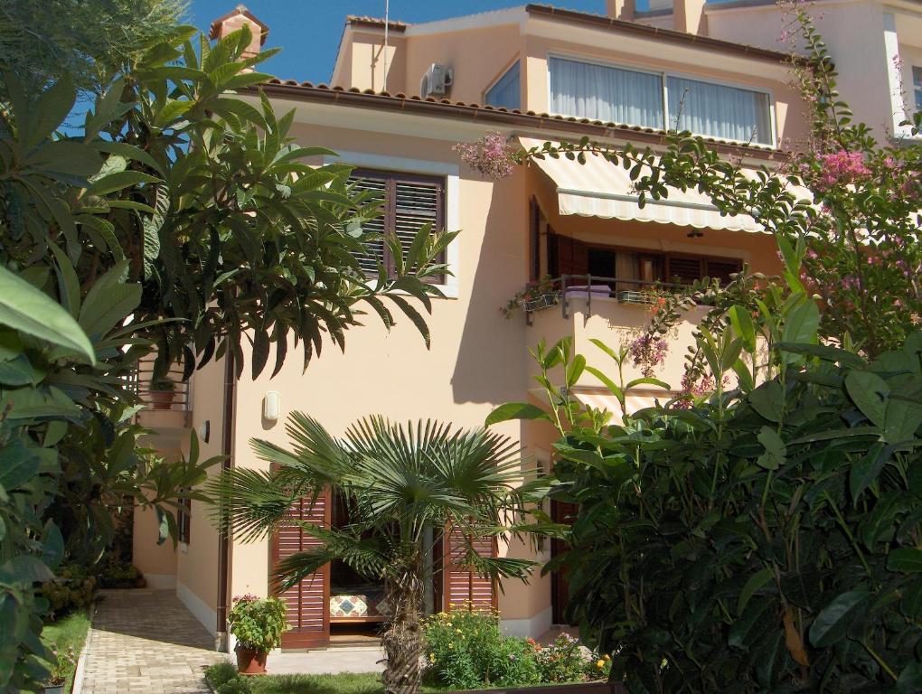 Apartments Villa Brigita Rovinj Luaran gambar